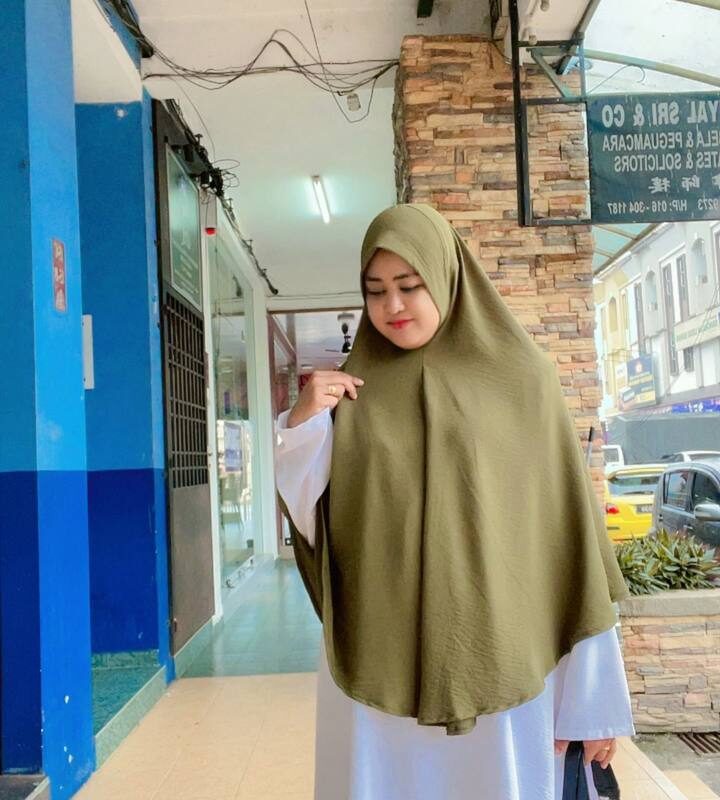 TUDUNG SARUNG SYAFAA (bidang 60)